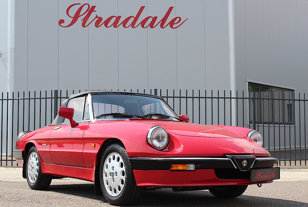 Alfa Romeo Spider Quadrifoglio